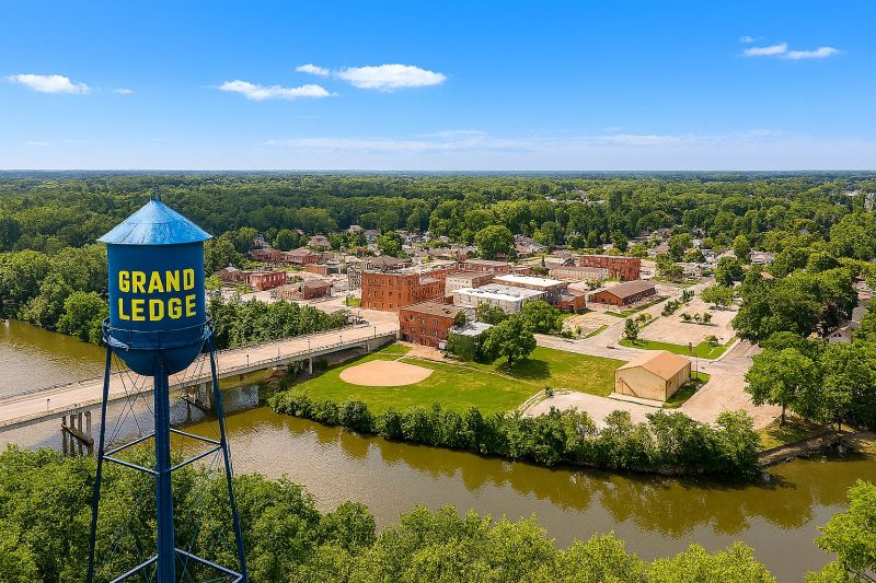 Local Privacy Fence Installation in Grand Ledge, MI