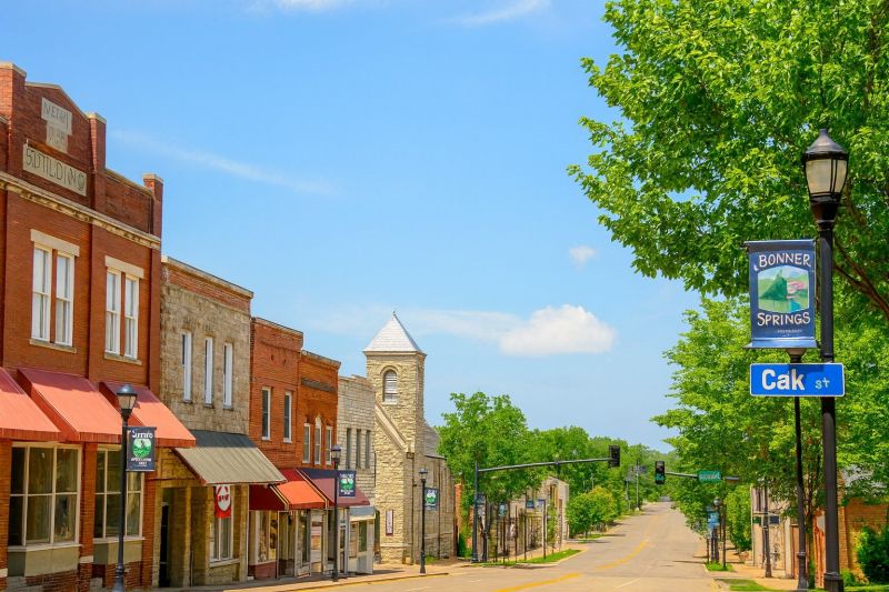 Local Privacy Fence Installation in Bonner Springs, KS