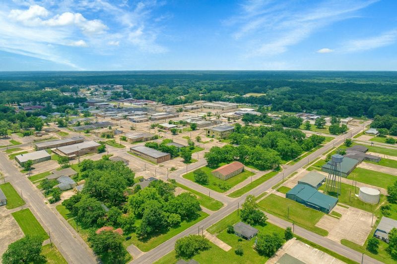 Local Privacy Fence Installation in Cleveland, TX