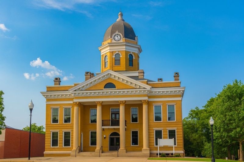 Local Privacy Fence Installation in Monticello, GA